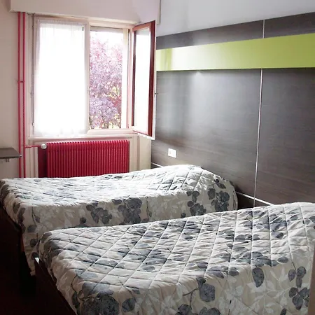 Centre International De Sejour - Le Mittel Hotel 2*